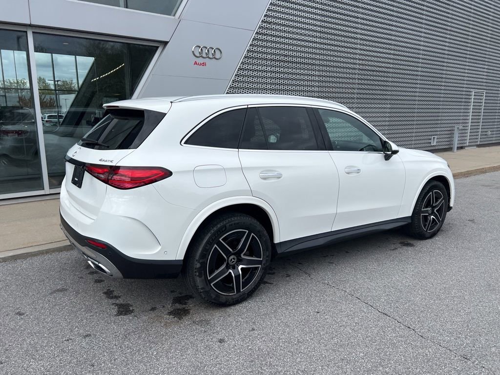 Used 2025 Mercedes-Benz GLC 300 4MATIC image 21