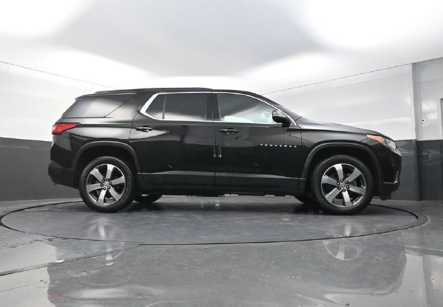 Used 2020 Chevrolet Traverse LT w/ LT Premium Package AWD/4WD image 39