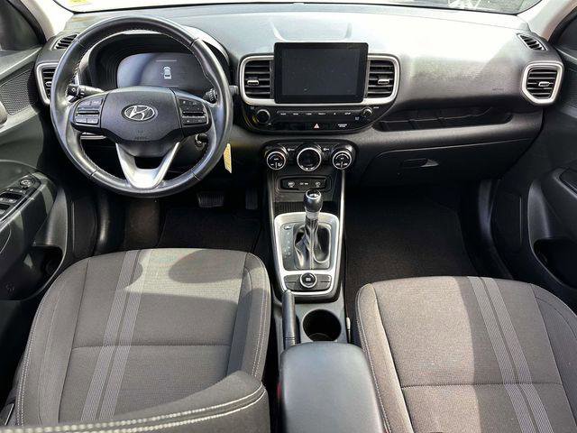 Certified 2023 Hyundai Venue SEL image 19