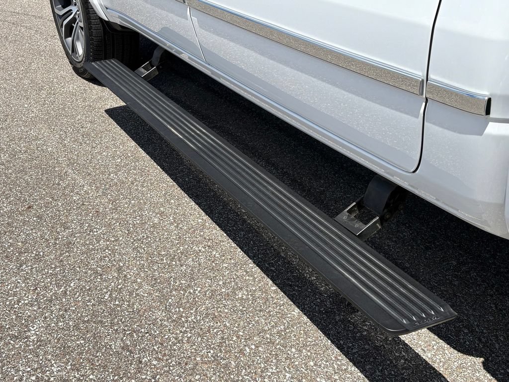Used 2025 RAM 1500 Tungsten w/ Bed Utility Group AWD/4WD image 9