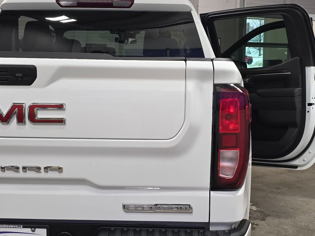 Used 2023 GMC Sierra 1500 Elevation image 33