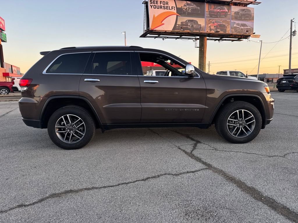 Used 2020 Jeep Grand Cherokee Limited w/ Luxury Group II image 8