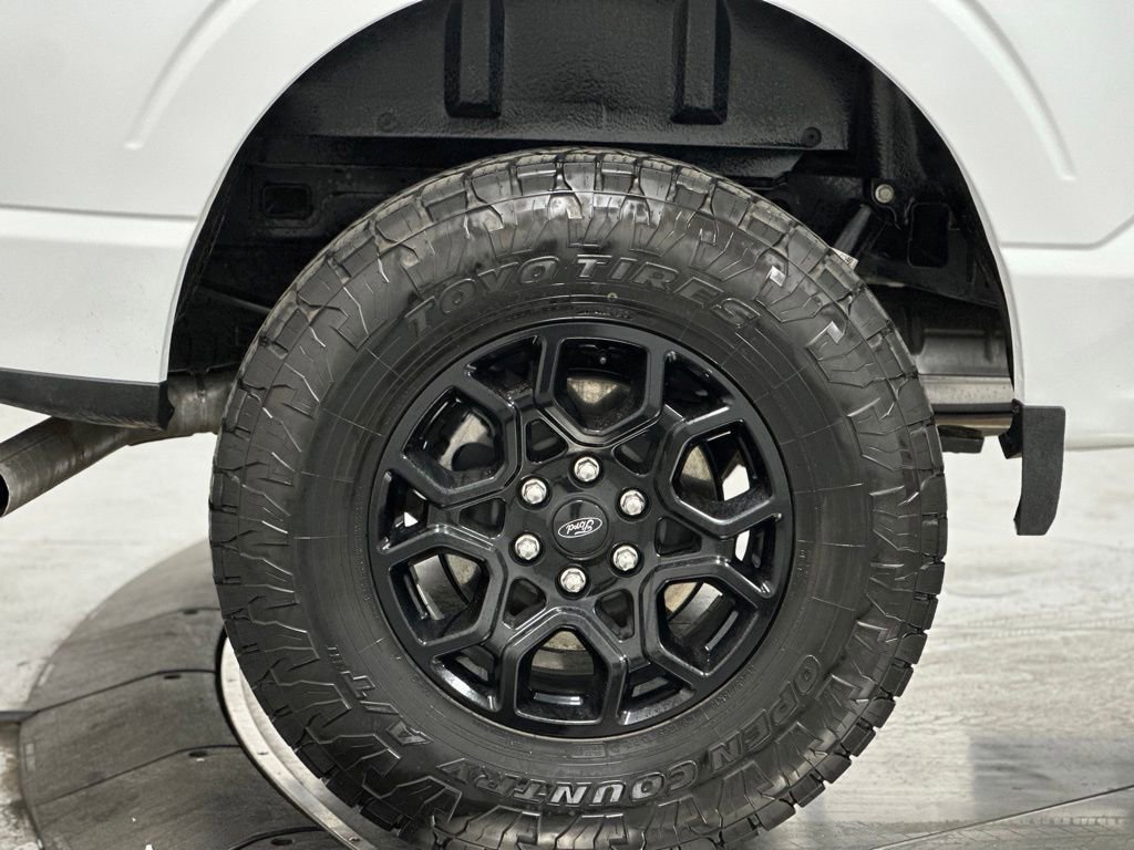 Used 2025 Ford F150 Lariat AWD/4WD image 28