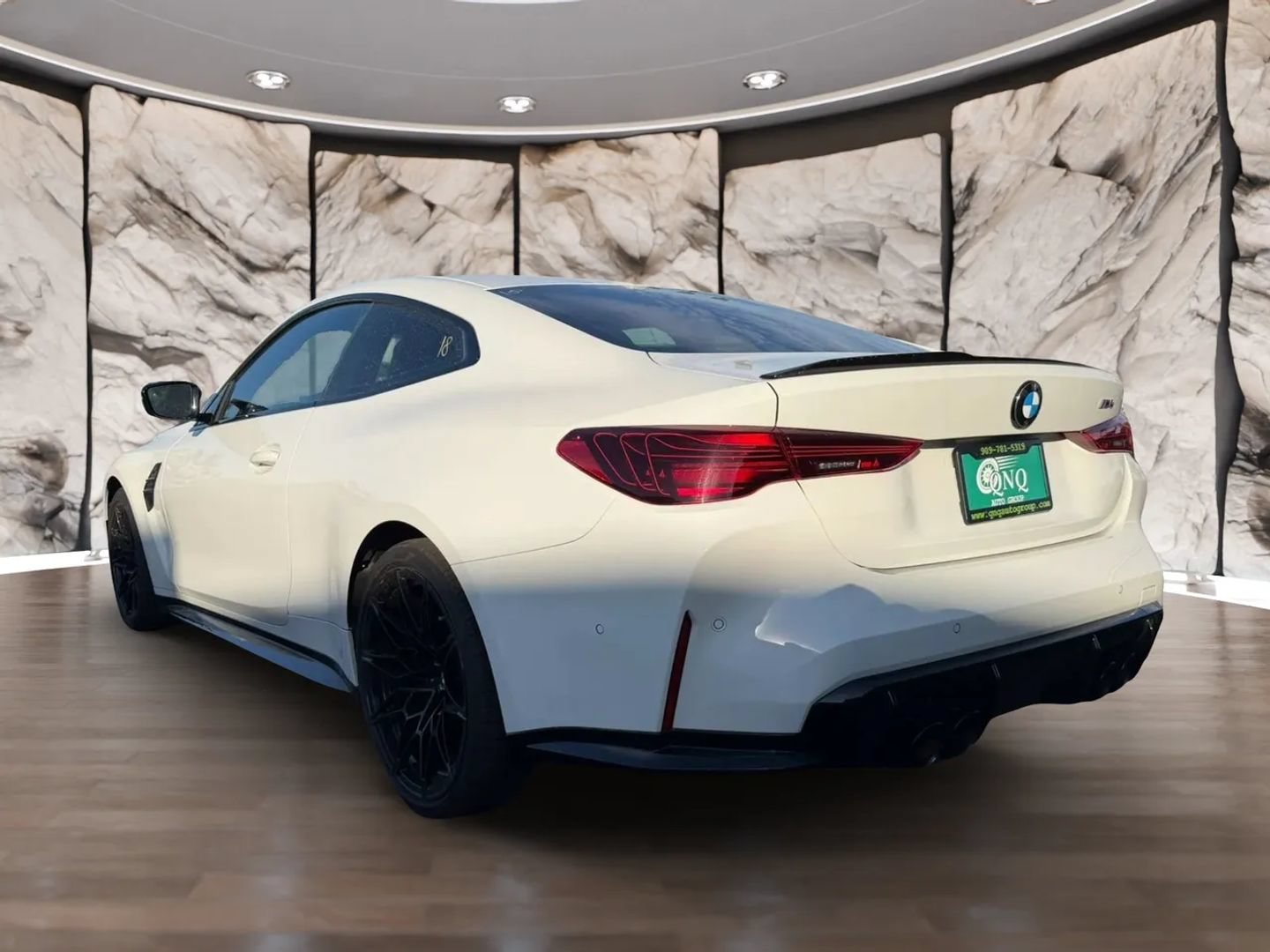 Used 2026 BMW M4 Coupe w/ Executive Package RWD image 8