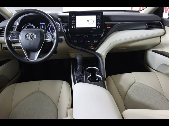 Used 2022 Toyota Camry LE image 14