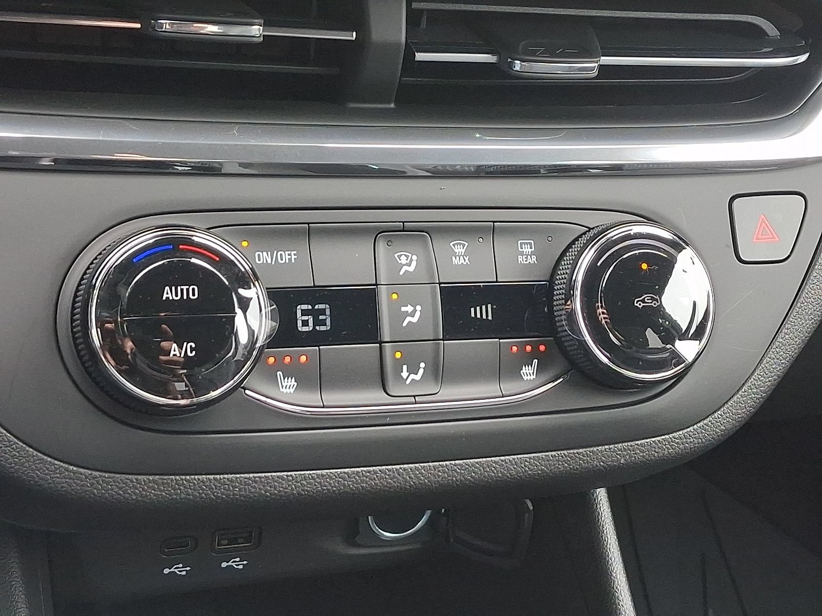 New 2026 Buick Envista Sport Touring w/ Convenience I Package FWD image 15