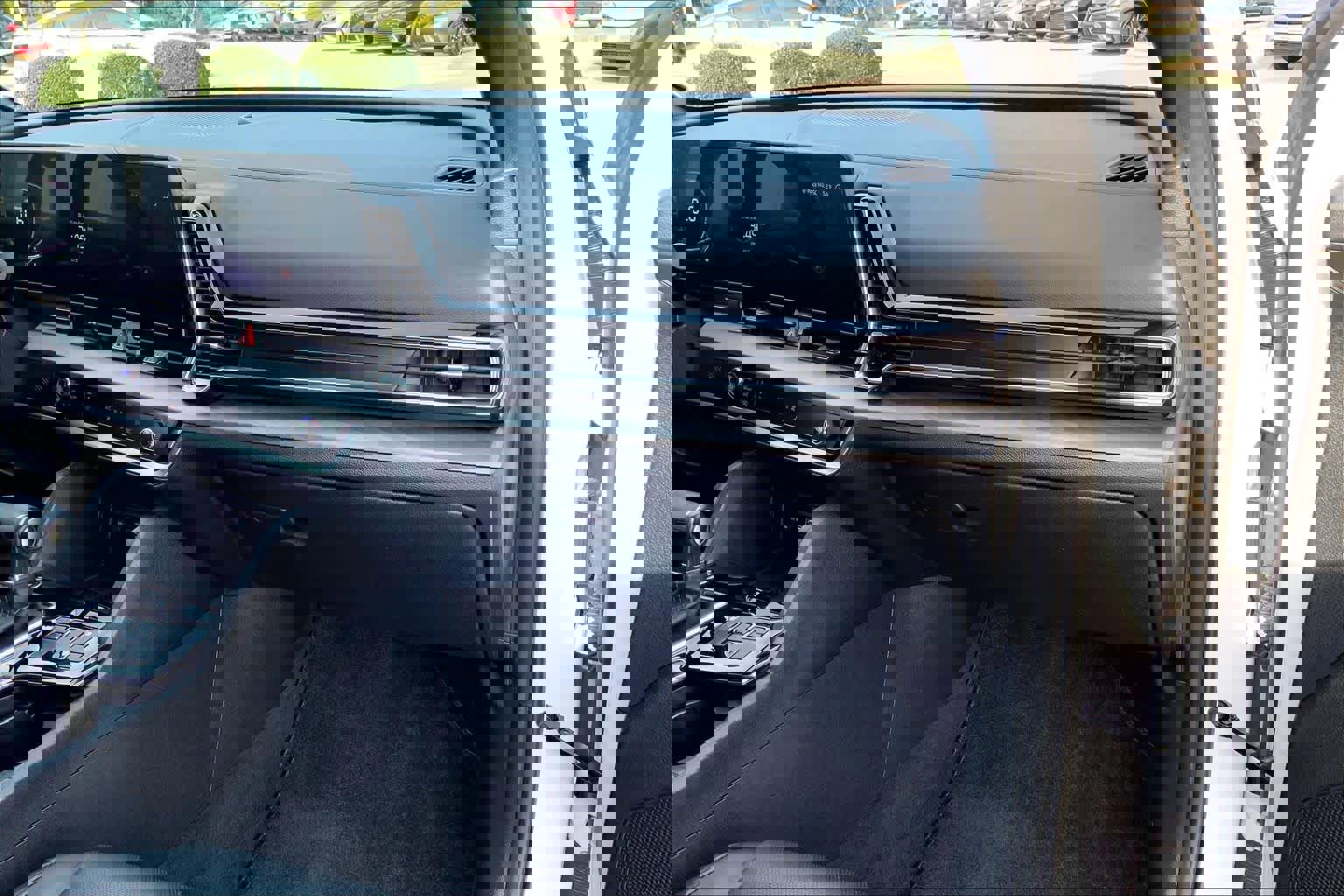 Used 2024 Kia Sportage X-Line w/ X-Line Premium Package image 19