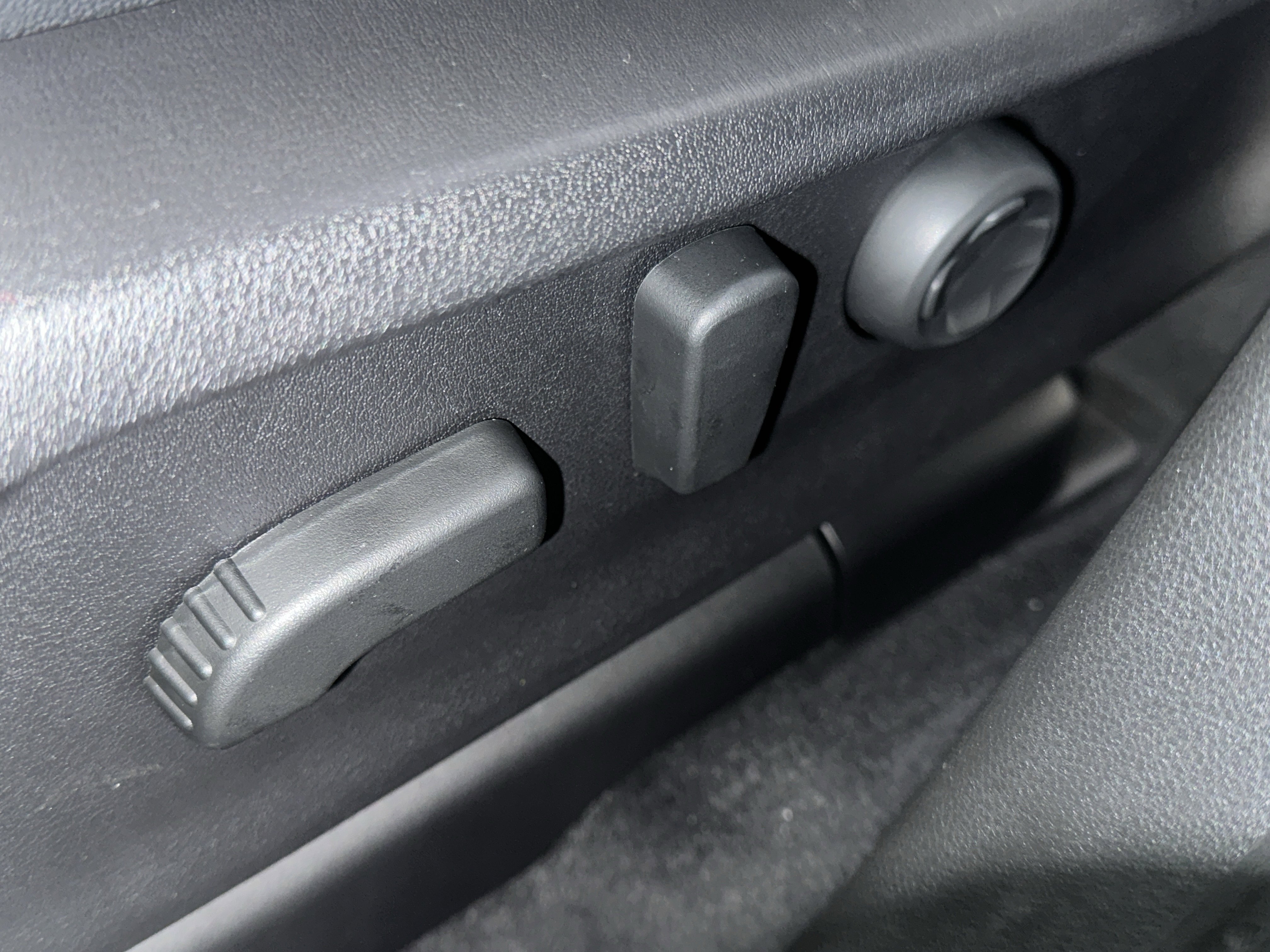 New 2025 Subaru Ascent Limited w/ Popular Package #2 image 21