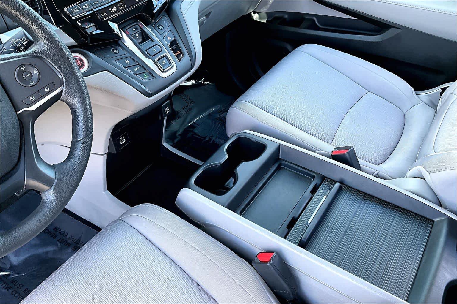 Used 2024 Honda Odyssey EX image 17