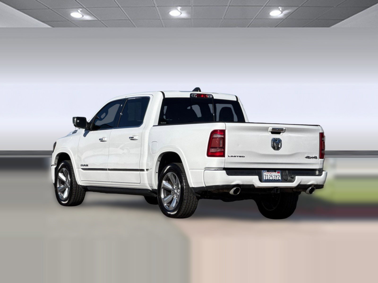 Used 2020 RAM 1500 Limited image 3