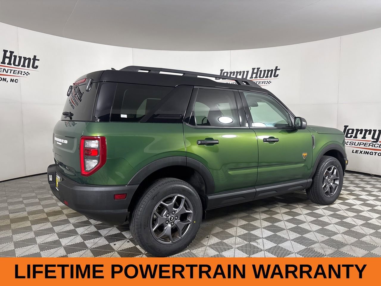 Used 2024 Ford Bronco Sport Badlands AWD/4WD image 5