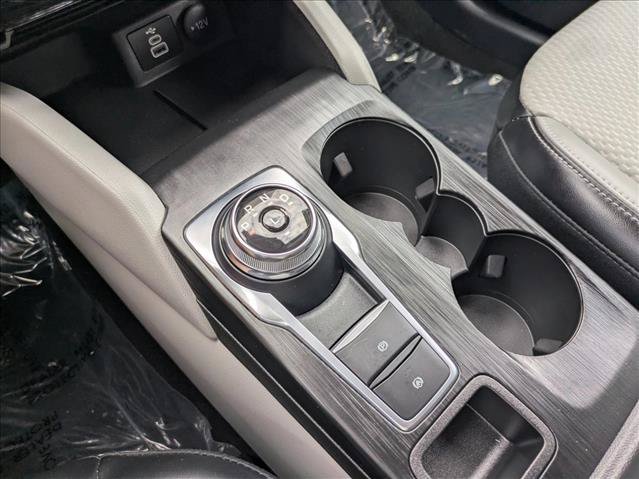 Used 2024 Ford Escape SE FWD image 12