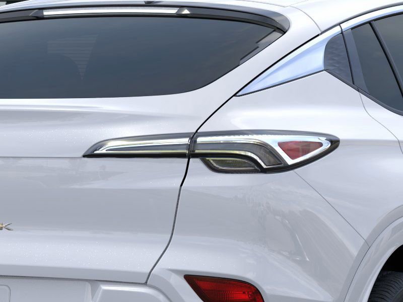 New 2025 Buick Envista Avenir image 13