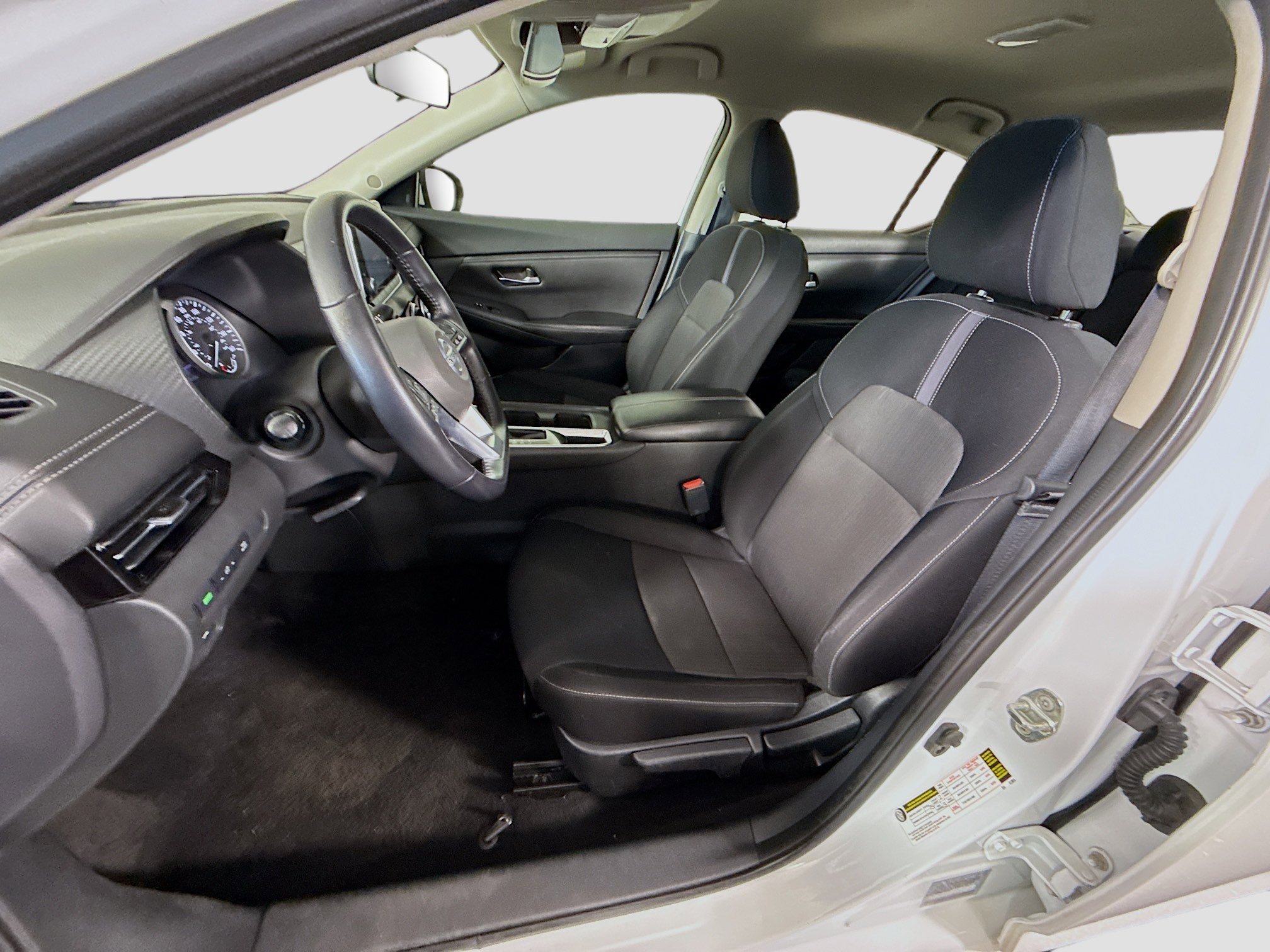 Used 2020 Nissan Sentra SV FWD image 22