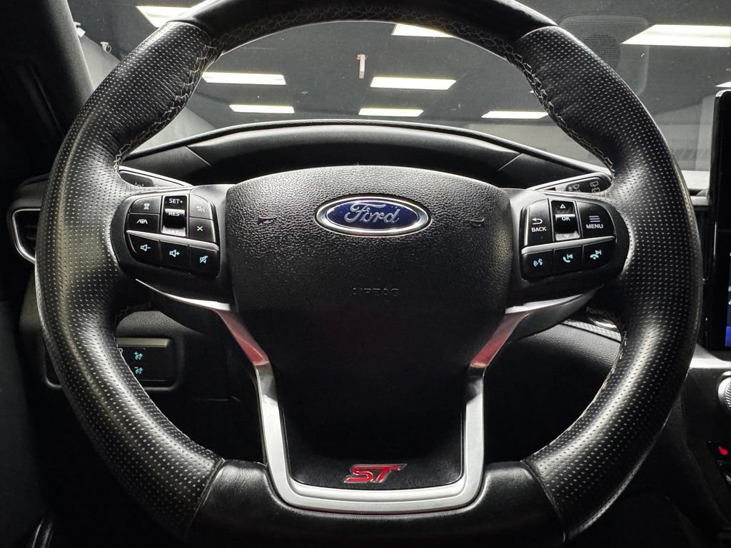 Used 2020 Ford Explorer ST w/ ST High-Performance Pack AWD/4WD image 22