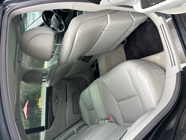 Used 2011 Lexus LS 460 Base w/ Comfort Pkg image 9