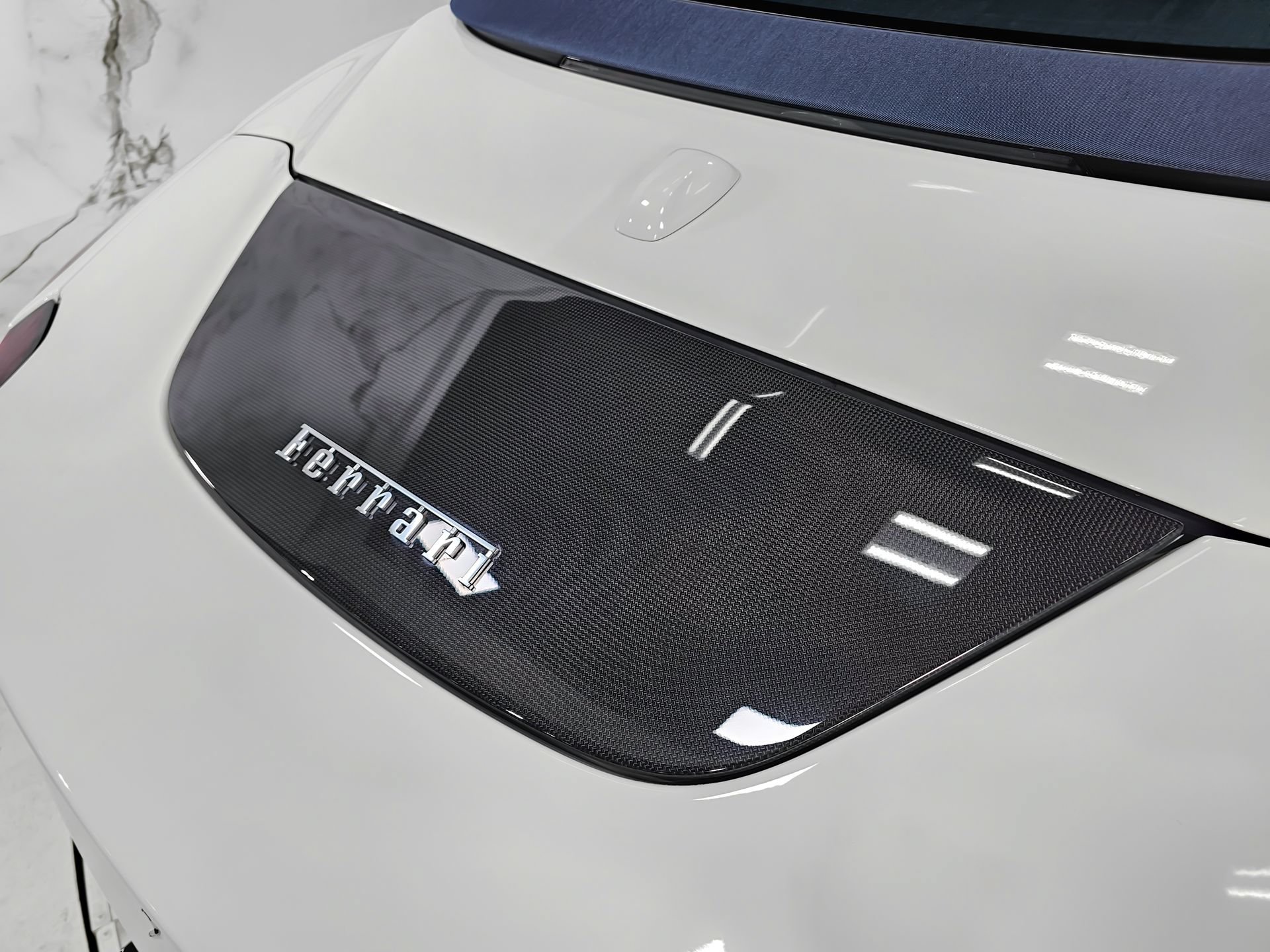 Used 2025 Ferrari Roma Spider RWD image 25