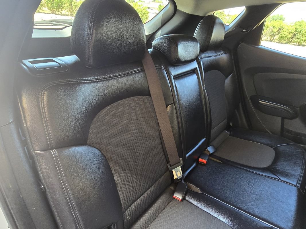 Used 2013 Hyundai Tucson GLS image 24