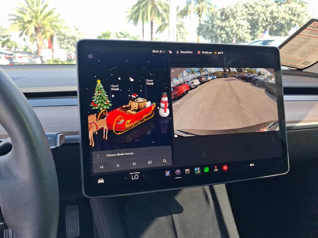 Used 2023 Tesla Model 3 Long Range AWD/4WD image 23