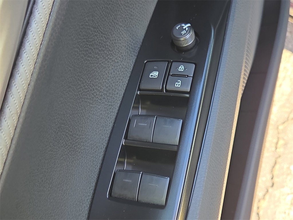 New 2026 Toyota Camry SE image 17