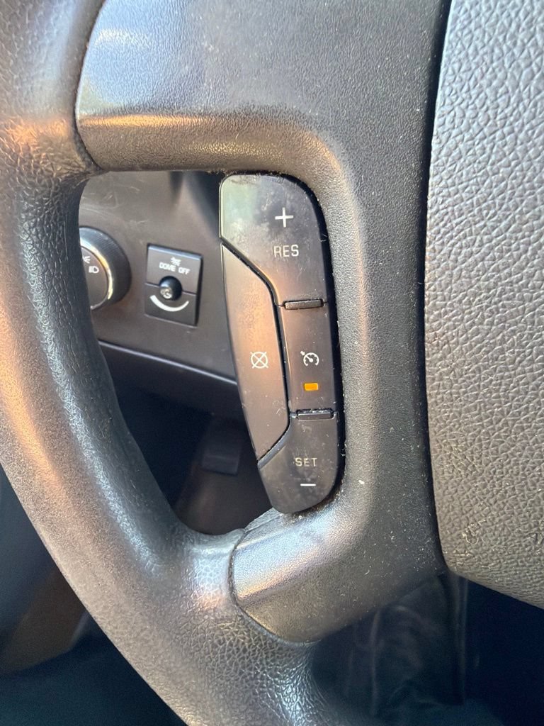 Used 2022 Chevrolet Express 2500 w/ Driver Convenience Package RWD image 15