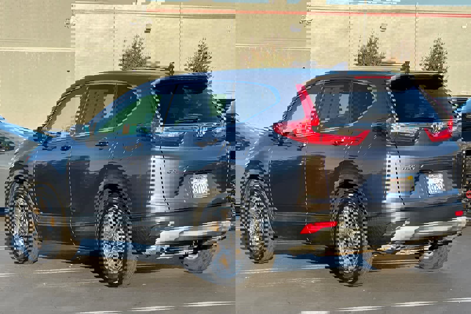 Used 2017 Honda CR-V EX image 7