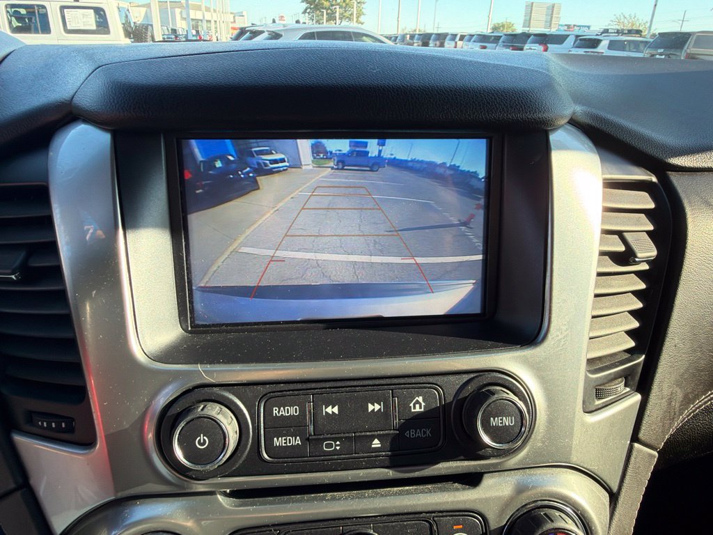 Used 2019 Chevrolet Tahoe LT w/ Luxury Package AWD/4WD image 30