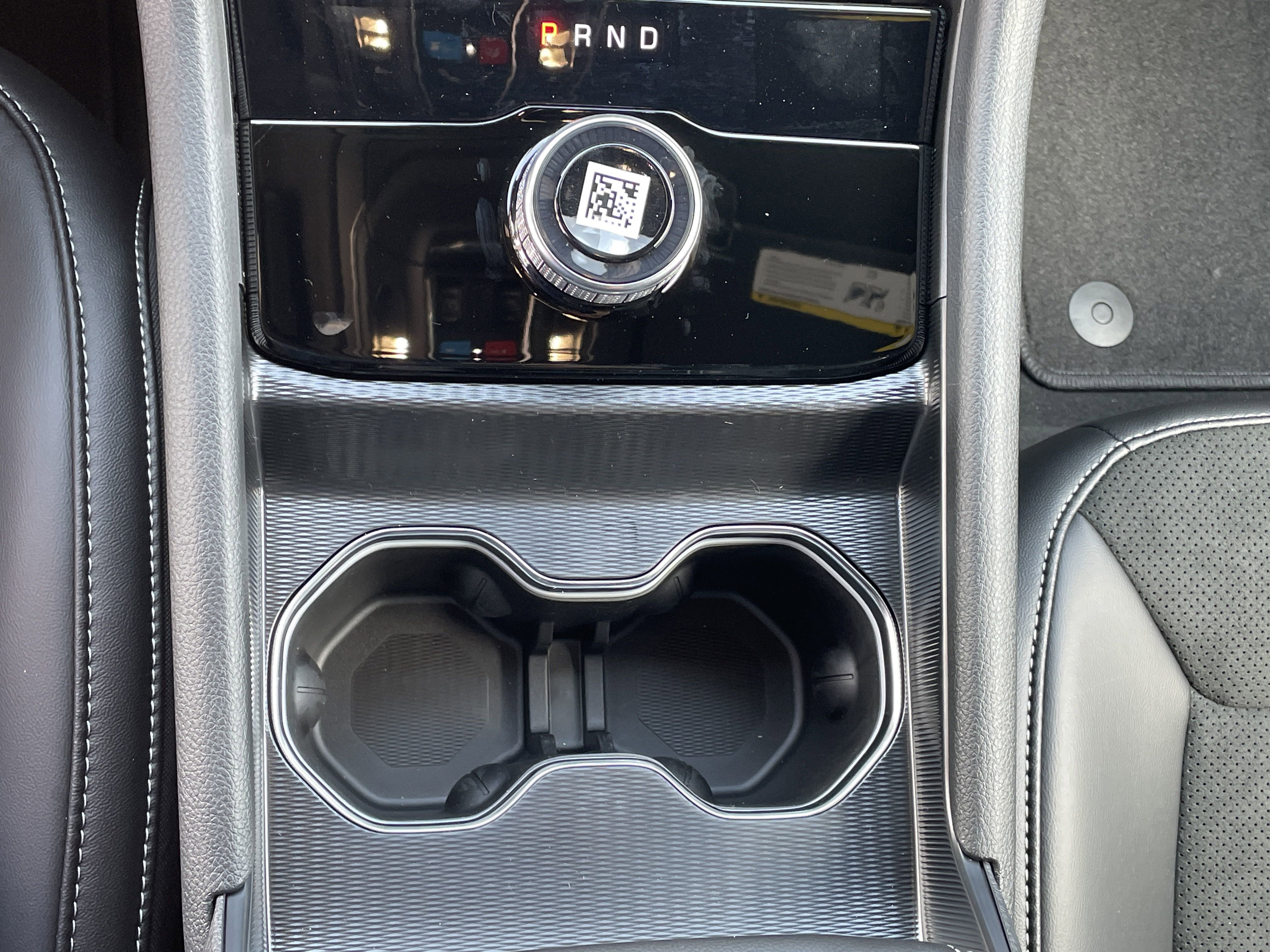 New 2025 Jeep Grand Cherokee L Altitude image 30