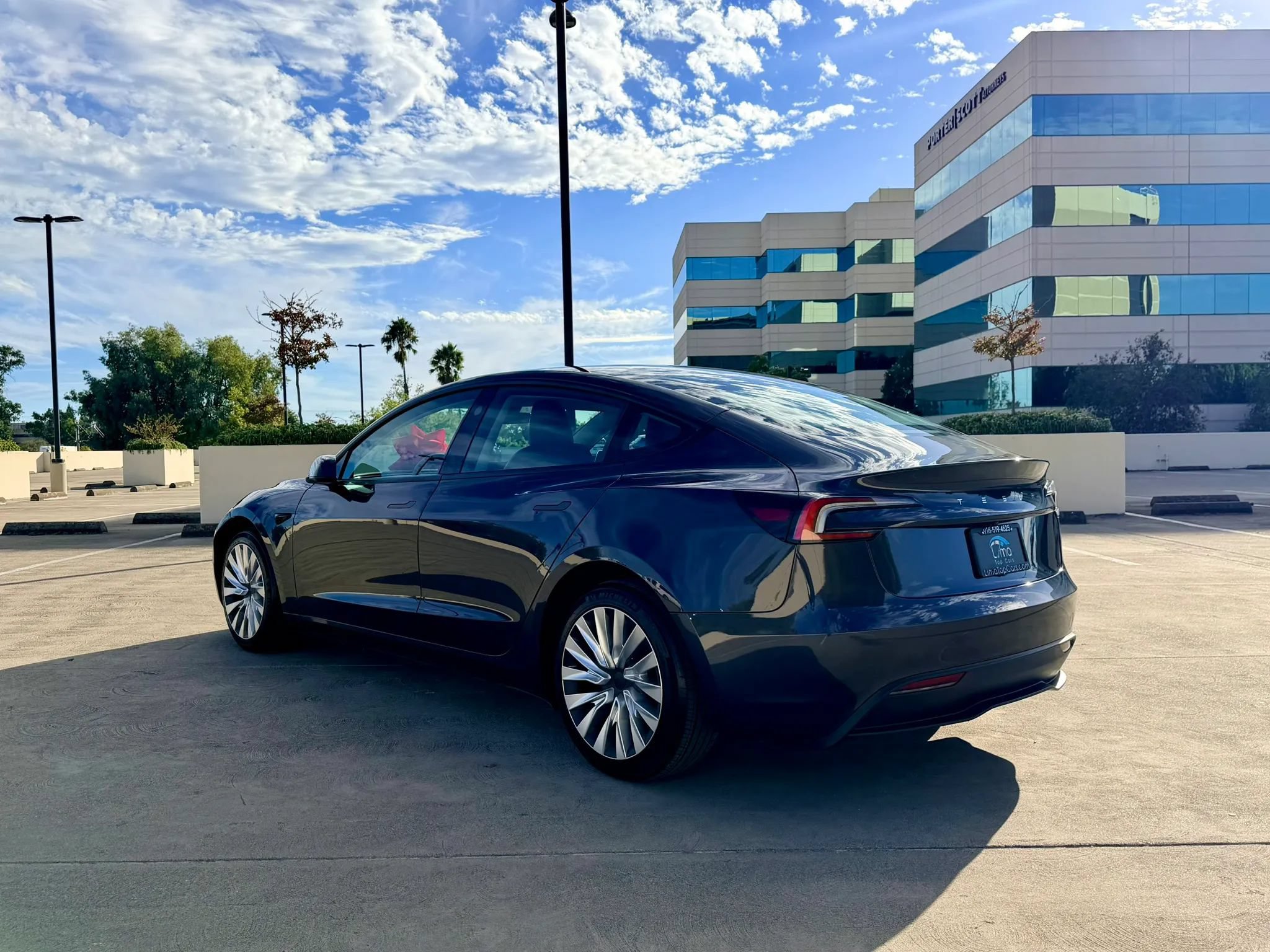 Used 2025 Tesla Model 3 Long Range RWD image 22