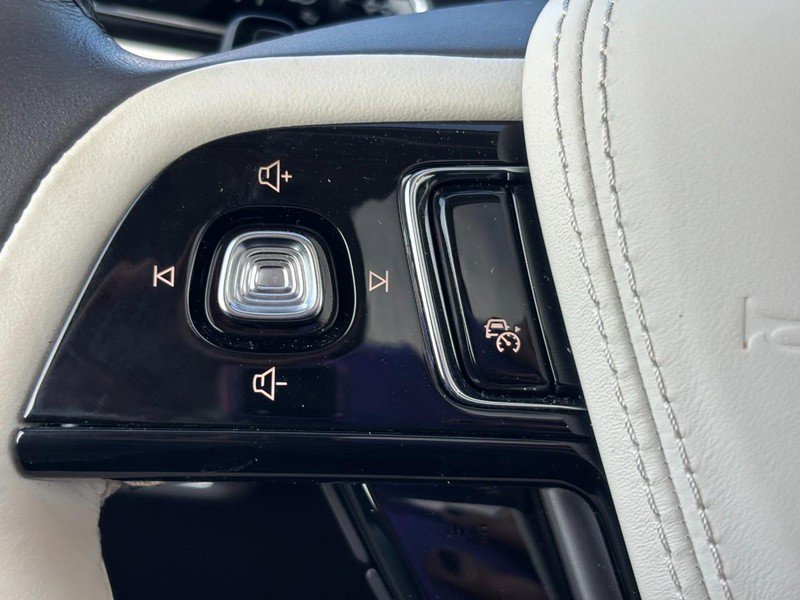 Used 2024 Lincoln Aviator Black Label image 18