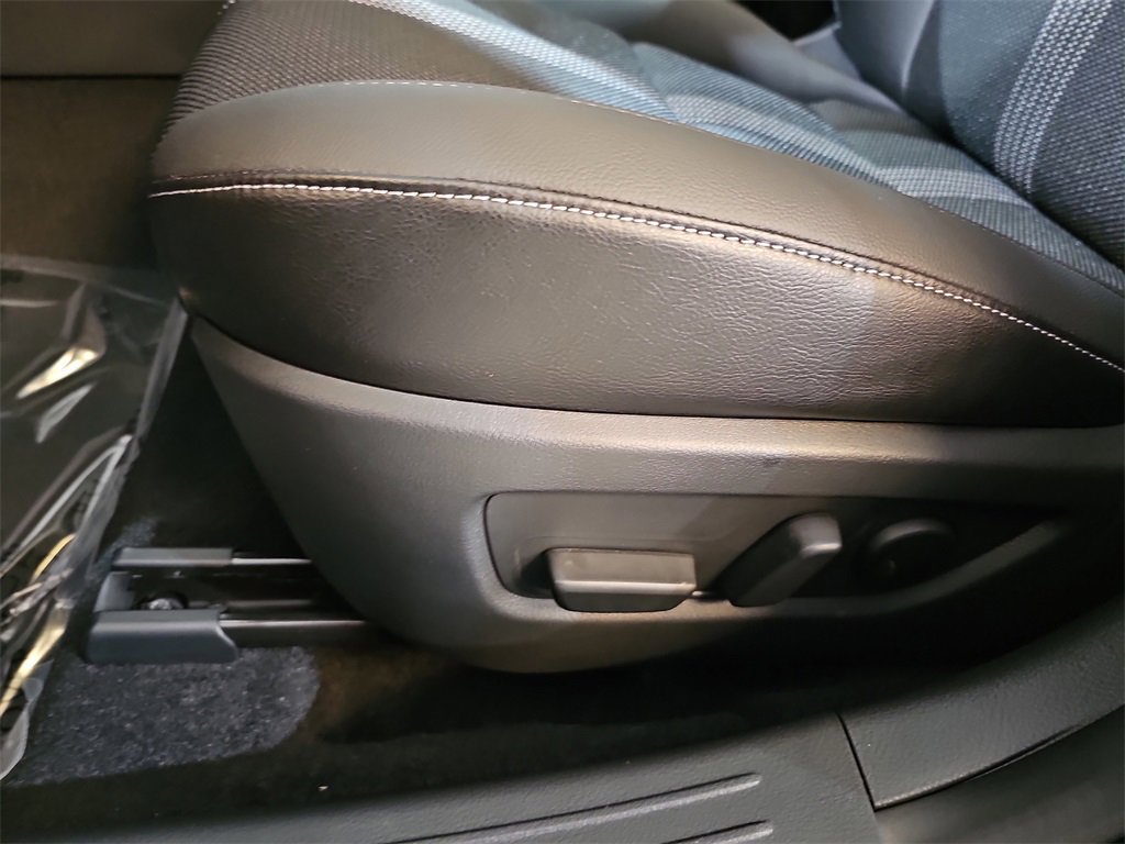 New 2025 MAZDA CX-50 AWD 2.5 S w/ Weather Package image 29