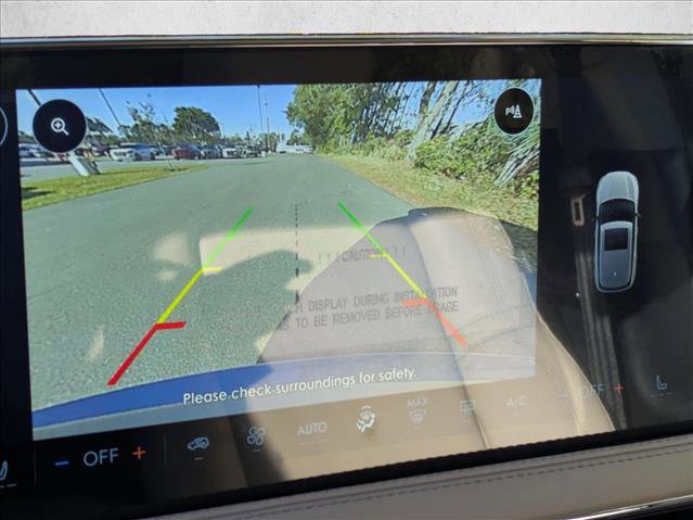 New 2026 Lincoln Corsair Premiere image 12