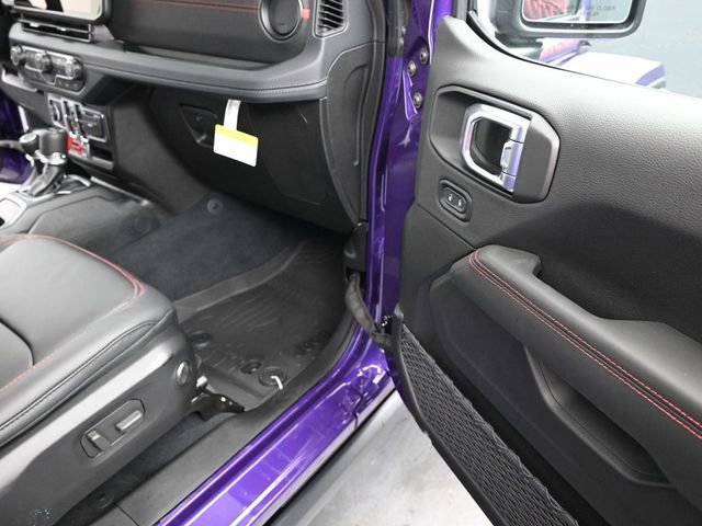 New 2026 Jeep Wrangler Unlimited Rubicon AWD/4WD image 24