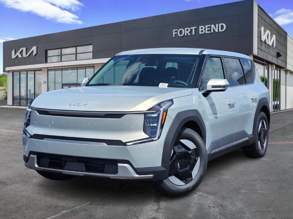 New 2026 Kia EV9 Light RWD image 1