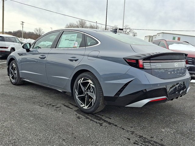 New 2026 Hyundai Sonata SEL image 3