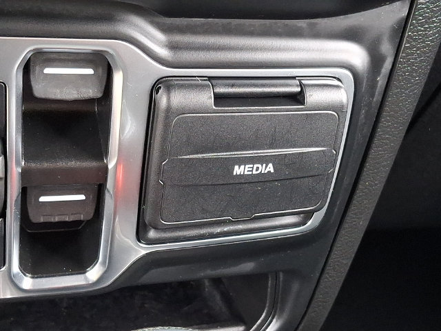 Used 2021 Jeep Gladiator Mojave AWD/4WD image 28