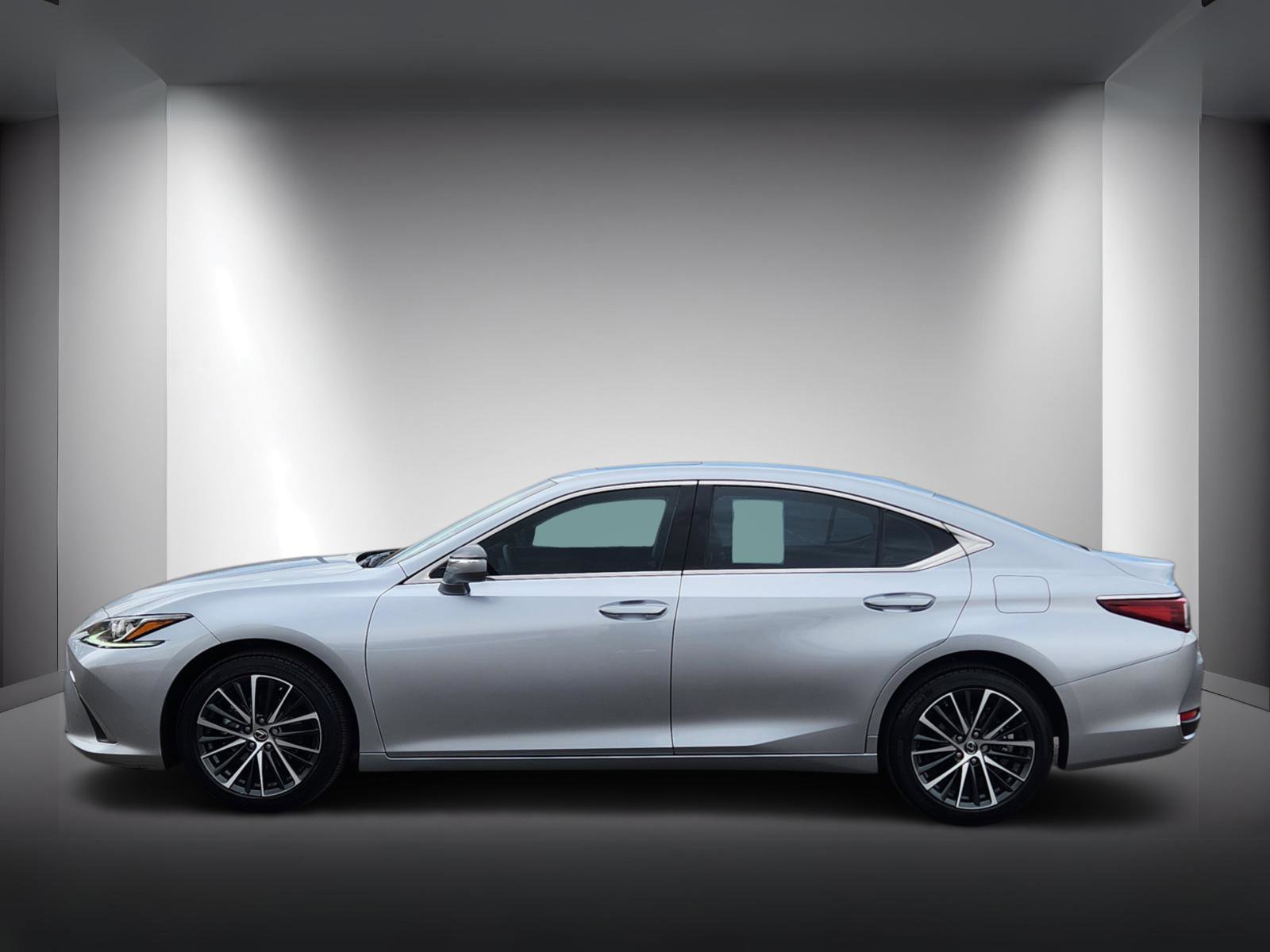 Used 2023 Lexus ES 250 w/ Premium Package image 2