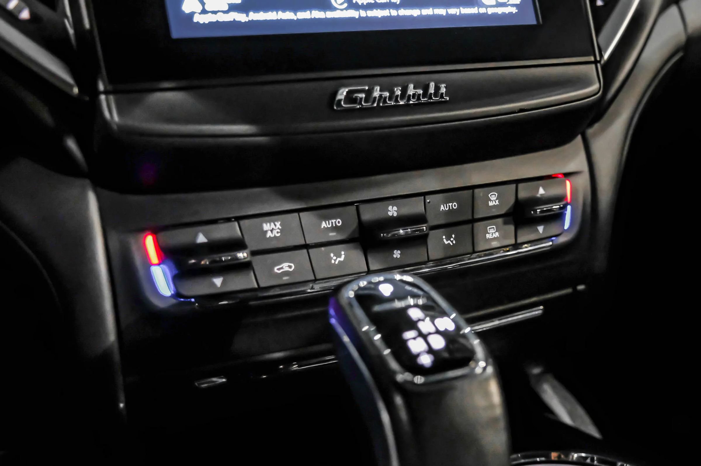 Used 2019 Maserati Ghibli S GranLusso AWD/4WD image 25