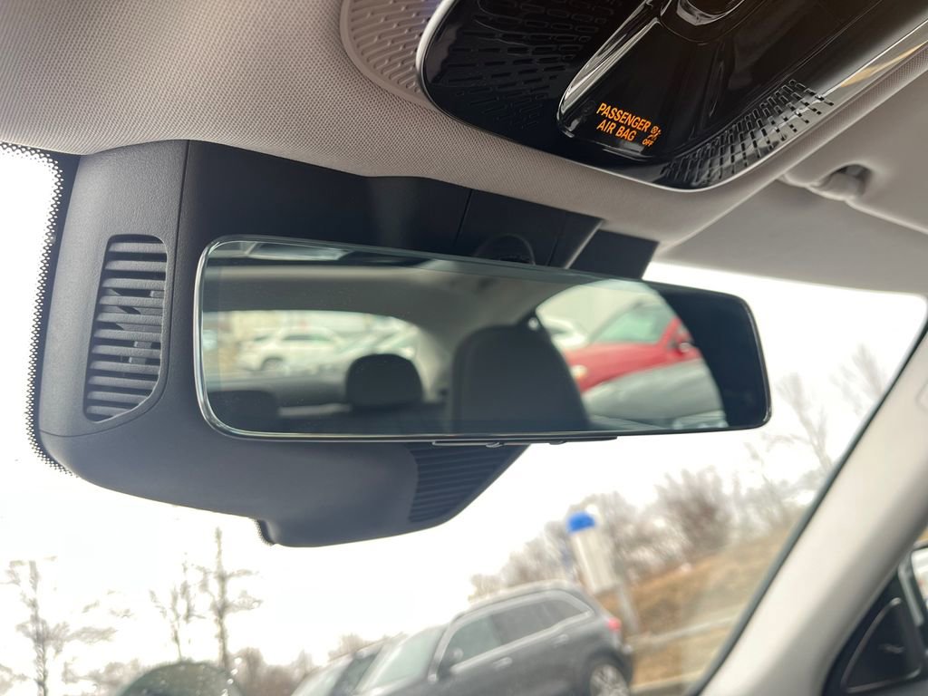 Used 2024 Mercedes-Benz E 350 4MATIC Sedan w/ Driver Assistance Package image 23