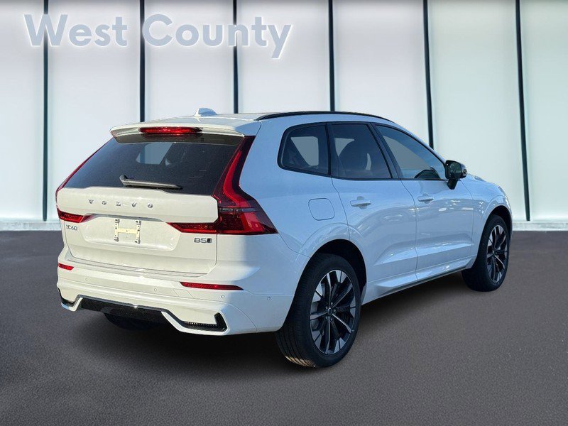 New 2026 Volvo XC60 B5 Plus w/ Climate Package image 3