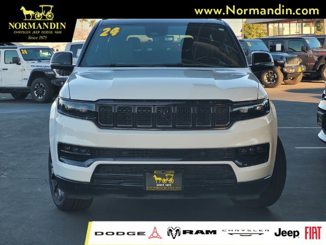 Used 2024 Jeep Grand Wagoneer L Series II w/ Quick Order Packagew 28T AWD/4WD image 2