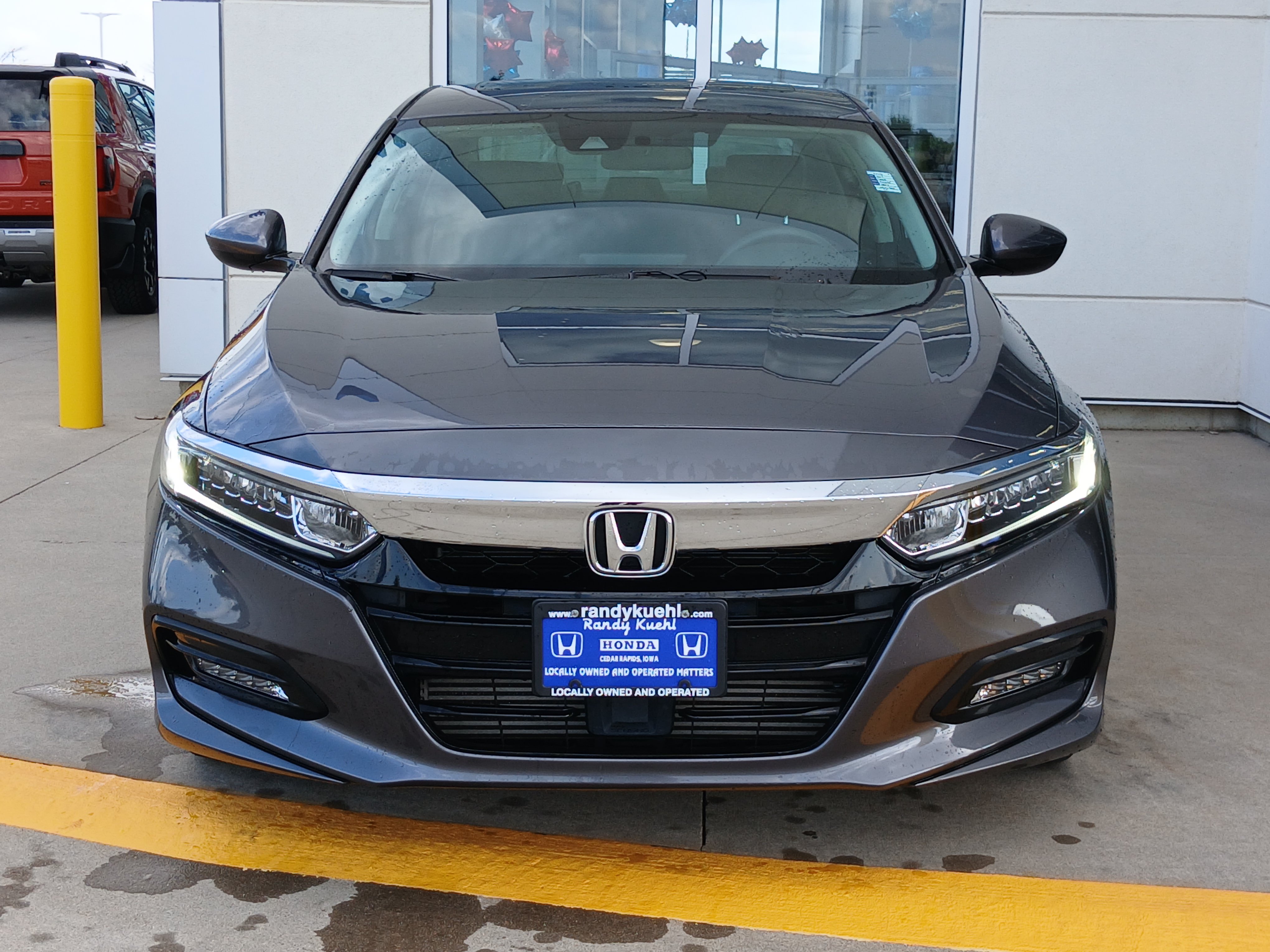 Used 2019 Honda Accord EX image 4