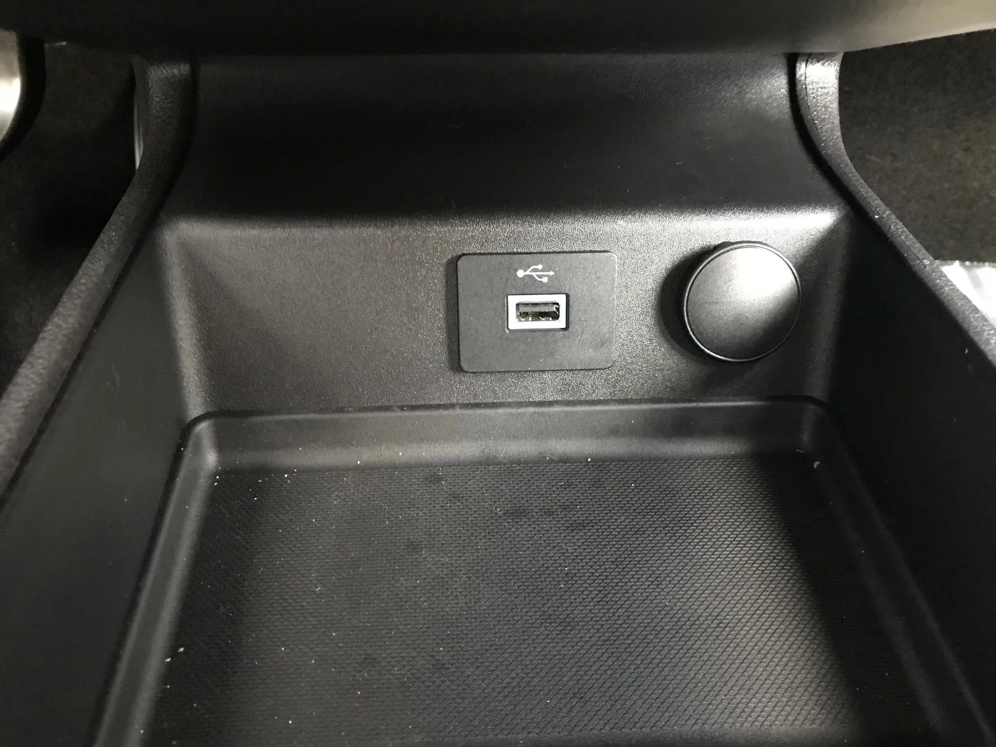 Used 2017 Ford Fusion S image 26