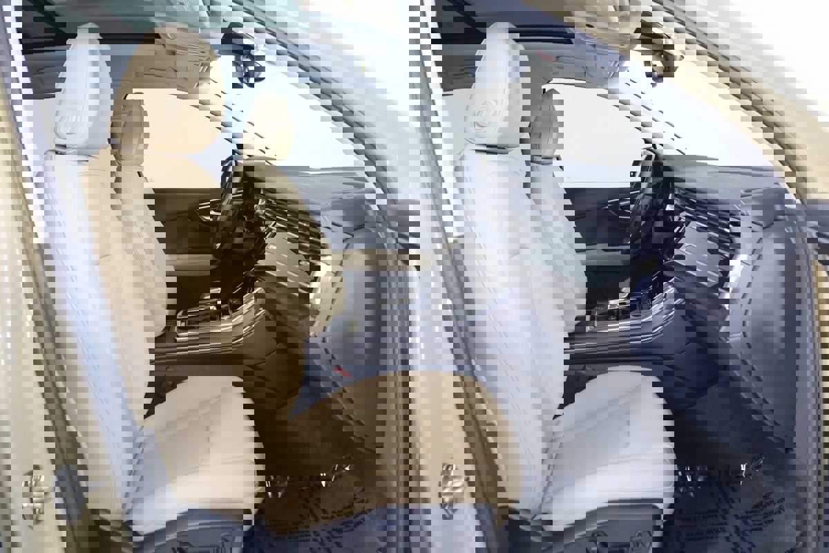 Used 2025 Audi Q7 2.0T Premium Plus w/ Premium Plus Package image 14