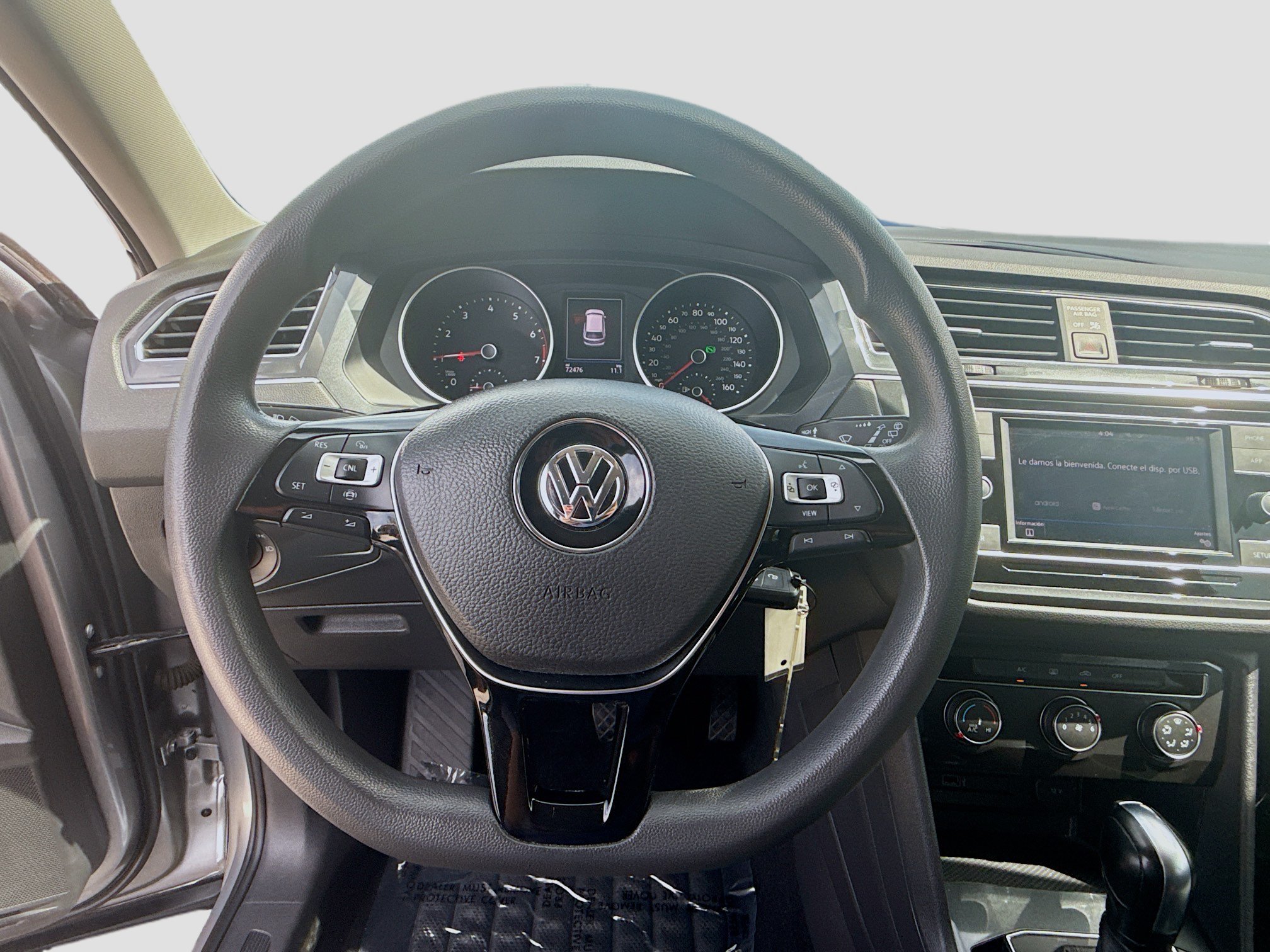 Used 2019 Volkswagen Tiguan S w/ Driver Assistance Package FWD image 10