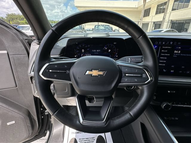 Certified 2025 Chevrolet Suburban LT w/ Comfort Package RWD image 22
