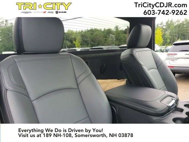 New 2024 RAM 3500 Tradesman image 30