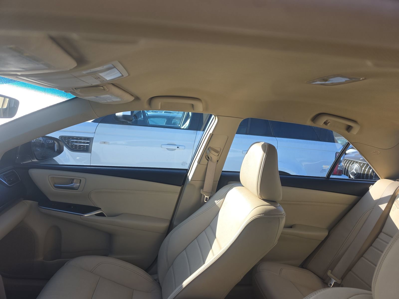 Used 2015 Toyota Camry XLE image 13