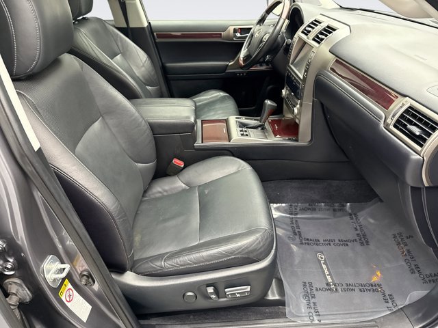 Used 2018 Lexus GX 460 image 17