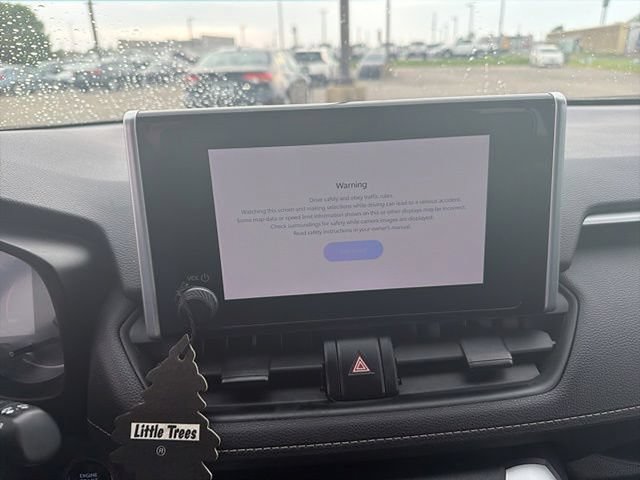 Certified 2023 Toyota RAV4 XLE w/ Convenience Package AWD/4WD image 10